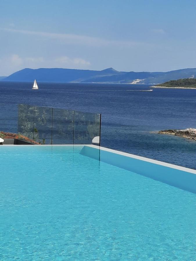 Holiday Hvar Vrbanj 外观 照片