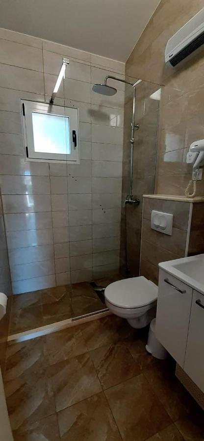 Holiday Hvar Vrbanj 外观 照片