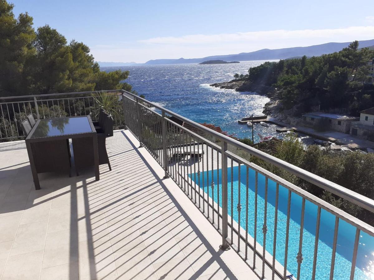 Holiday Hvar Vrbanj 外观 照片