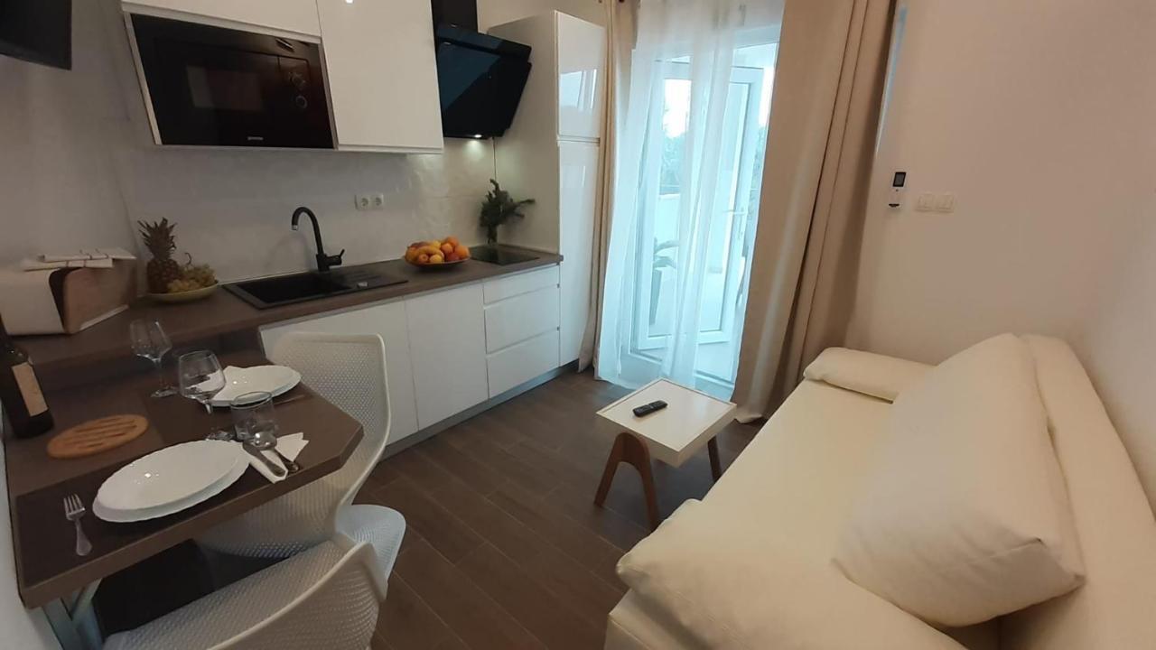 Holiday Hvar Vrbanj 外观 照片