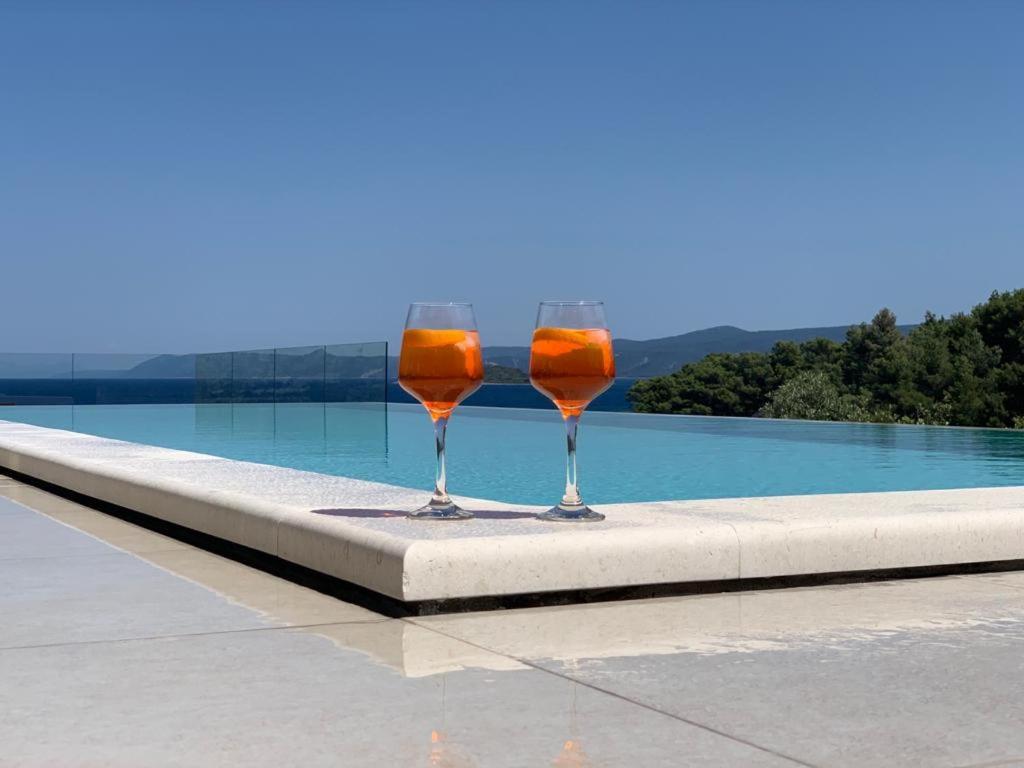 Holiday Hvar Vrbanj 外观 照片