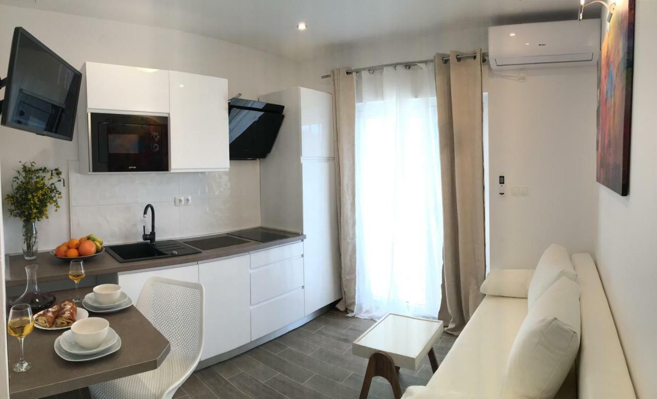 Holiday Hvar Vrbanj 外观 照片