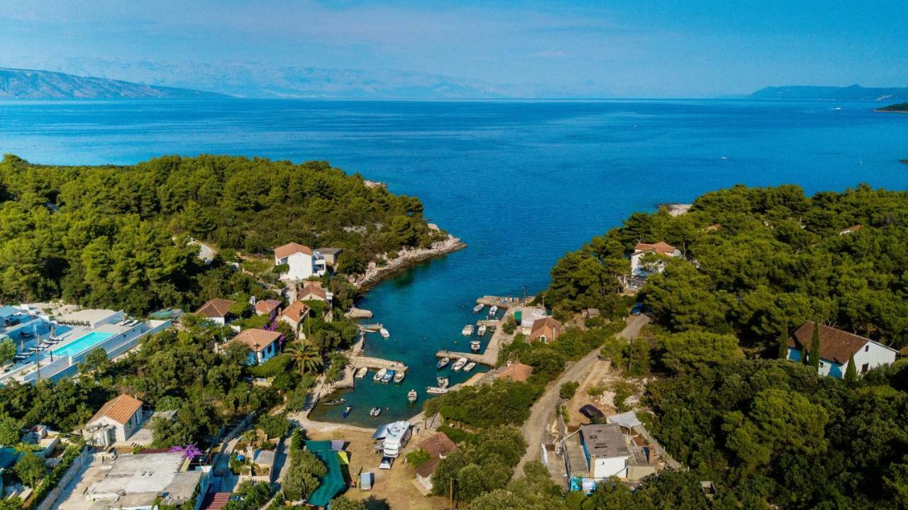 Holiday Hvar Vrbanj 外观 照片