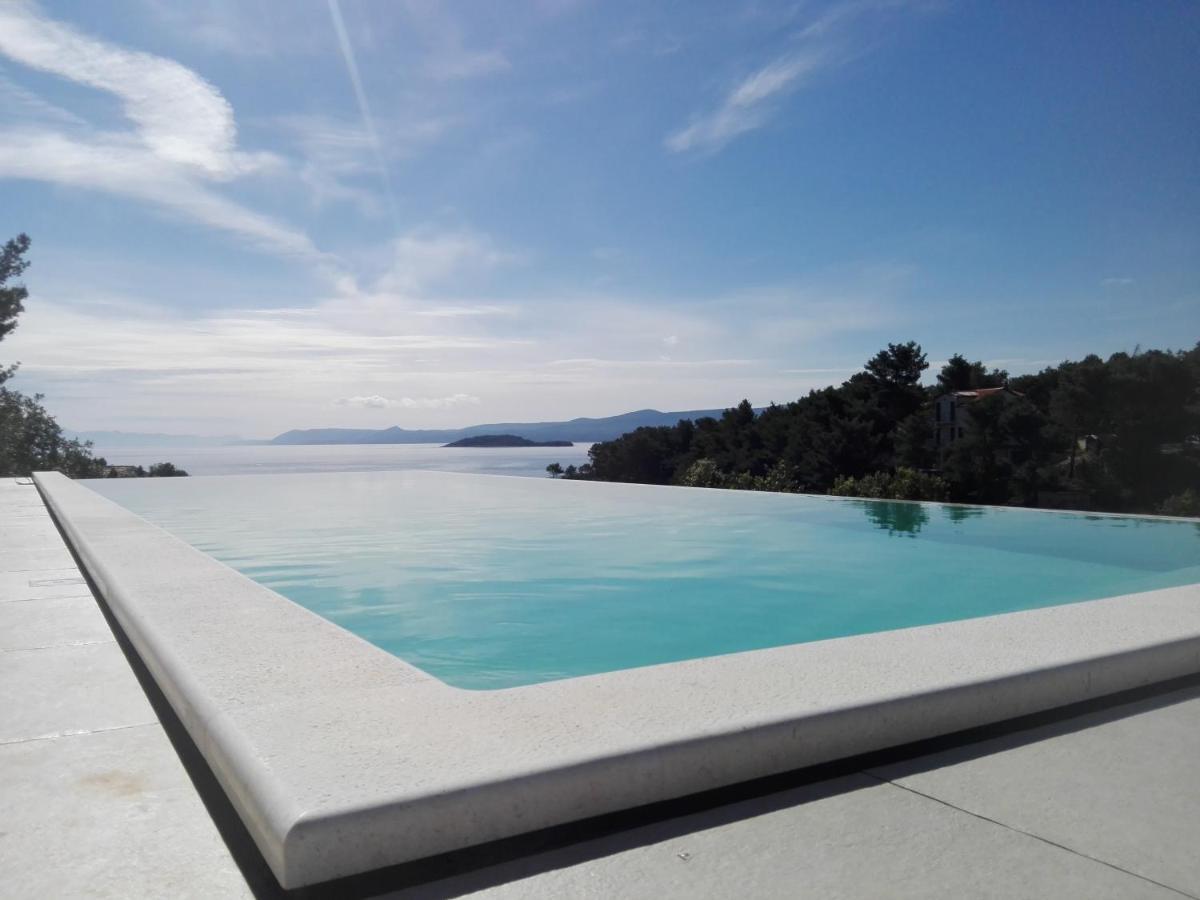 Holiday Hvar Vrbanj 外观 照片
